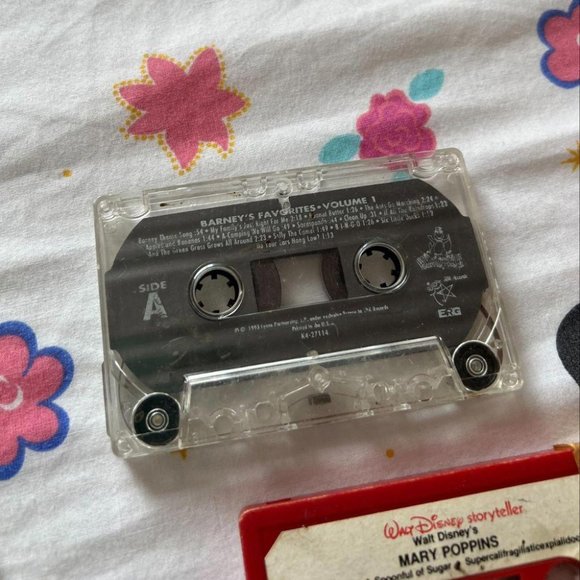 VINTAGE CARTOONS CASSETTE TAPE BUNDLE - Picture 3 of 7